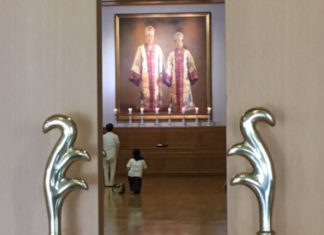 The Internal Providence Centers on Hyo Jeong